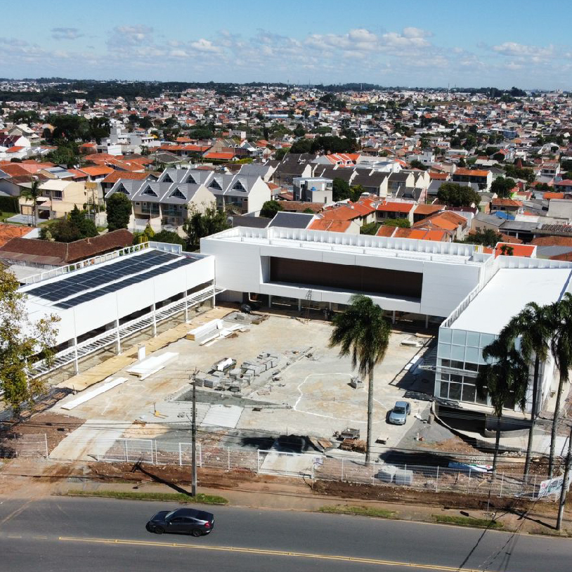 RCE Engenharia e Consultoria - Street Mall Derosso Líbero Adm. de Bens